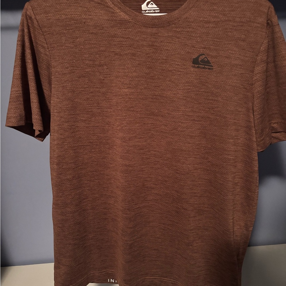 Quiksilver Men's Dry fit Chocolate Brown Short Sleeve Tee